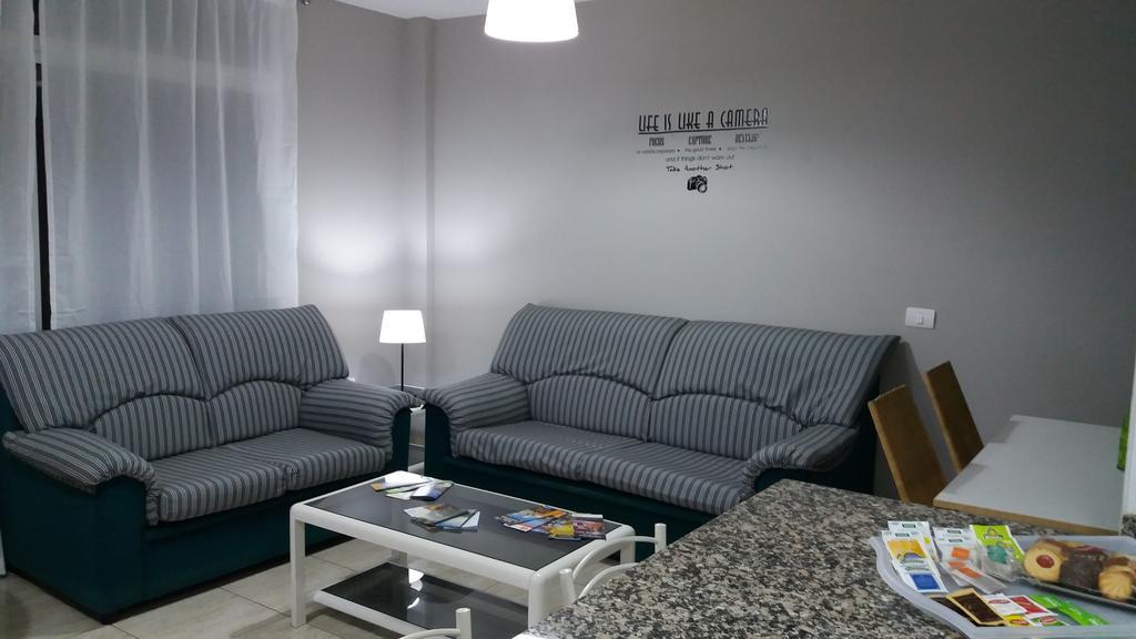 קנדלריה Vivienda Vacacional Atlantida מראה חיצוני תמונה
